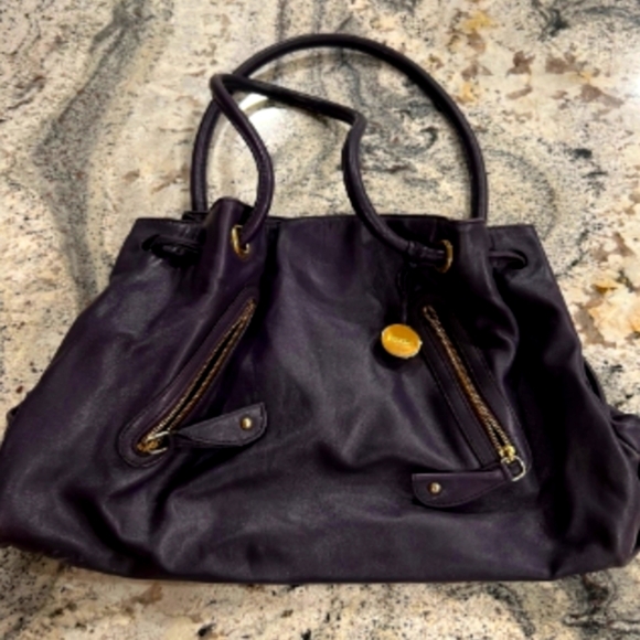 FURLA Carmen Large Black Leather Bag with Pendant - Picture 2 of 9